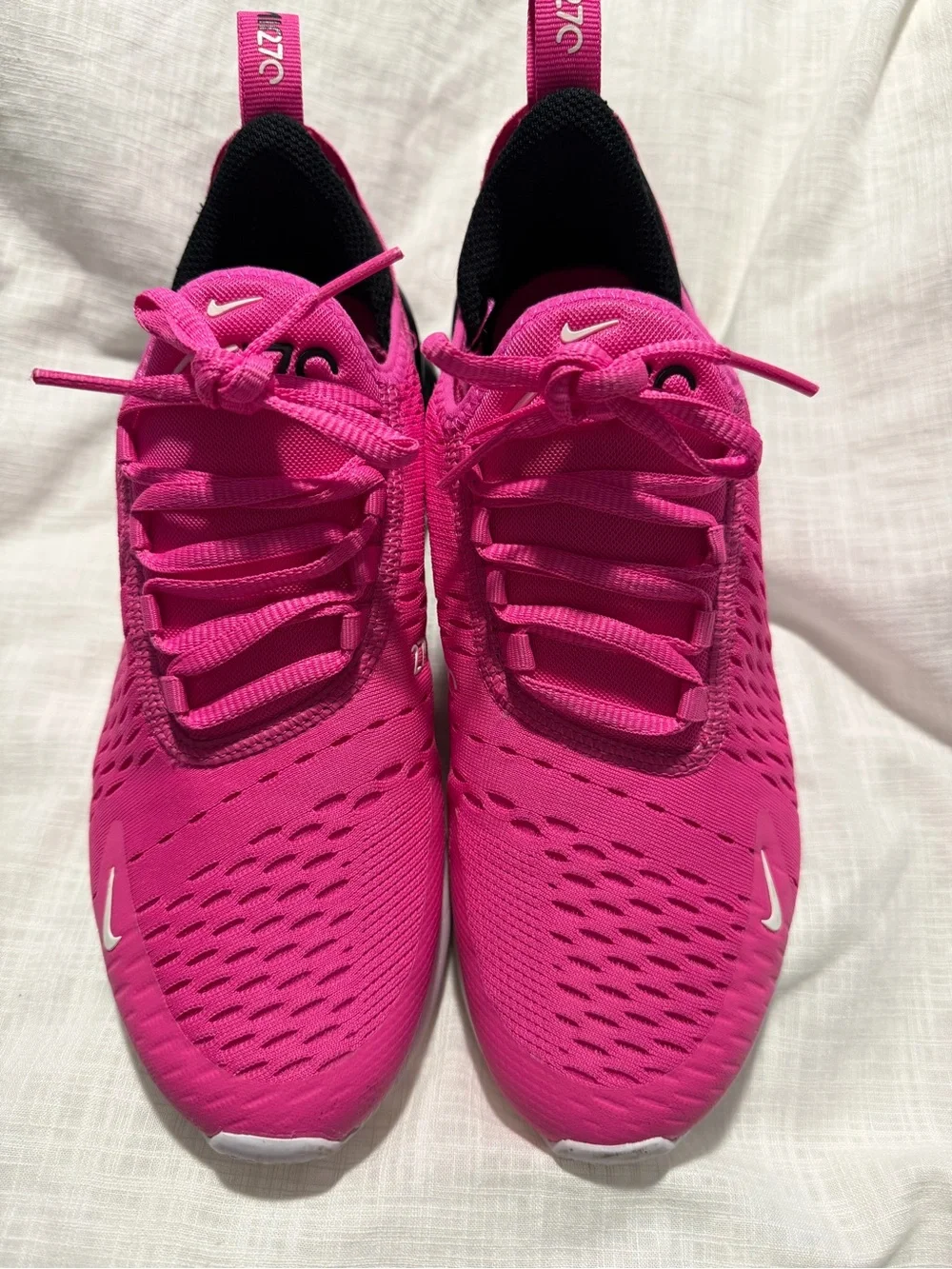 Nike Women’s Vibrant Pink Athletic Sneakers
